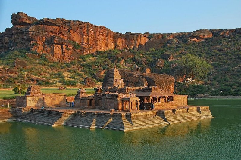 Badami Badami